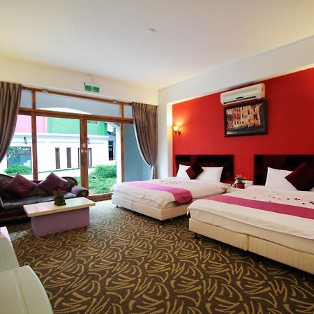 Rainbowtown Hotel Città di Hualien Esterno foto